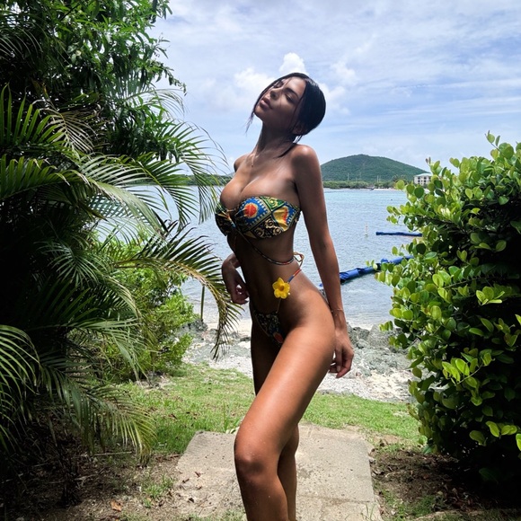 Colorful bikini size S - Picture 1 of 2